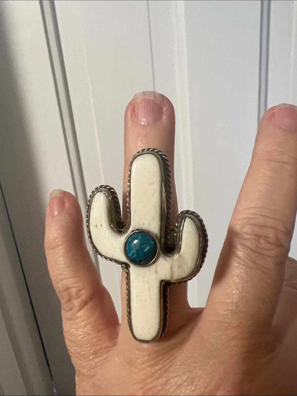 White Cactus Statement Ring with Turquoise Stone - Unbranded